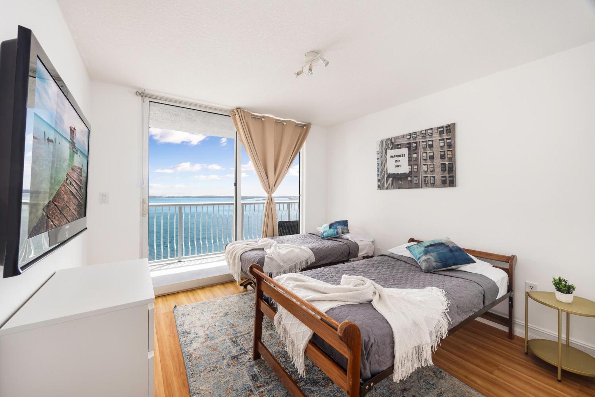 Brickell With Oceanview Apartment